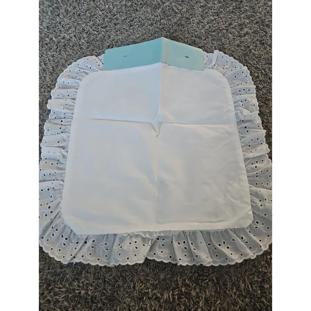 Vintage Nojae of Fairway Stamped 14x14 Hand Embroidery Pillow Top With Lace Trim